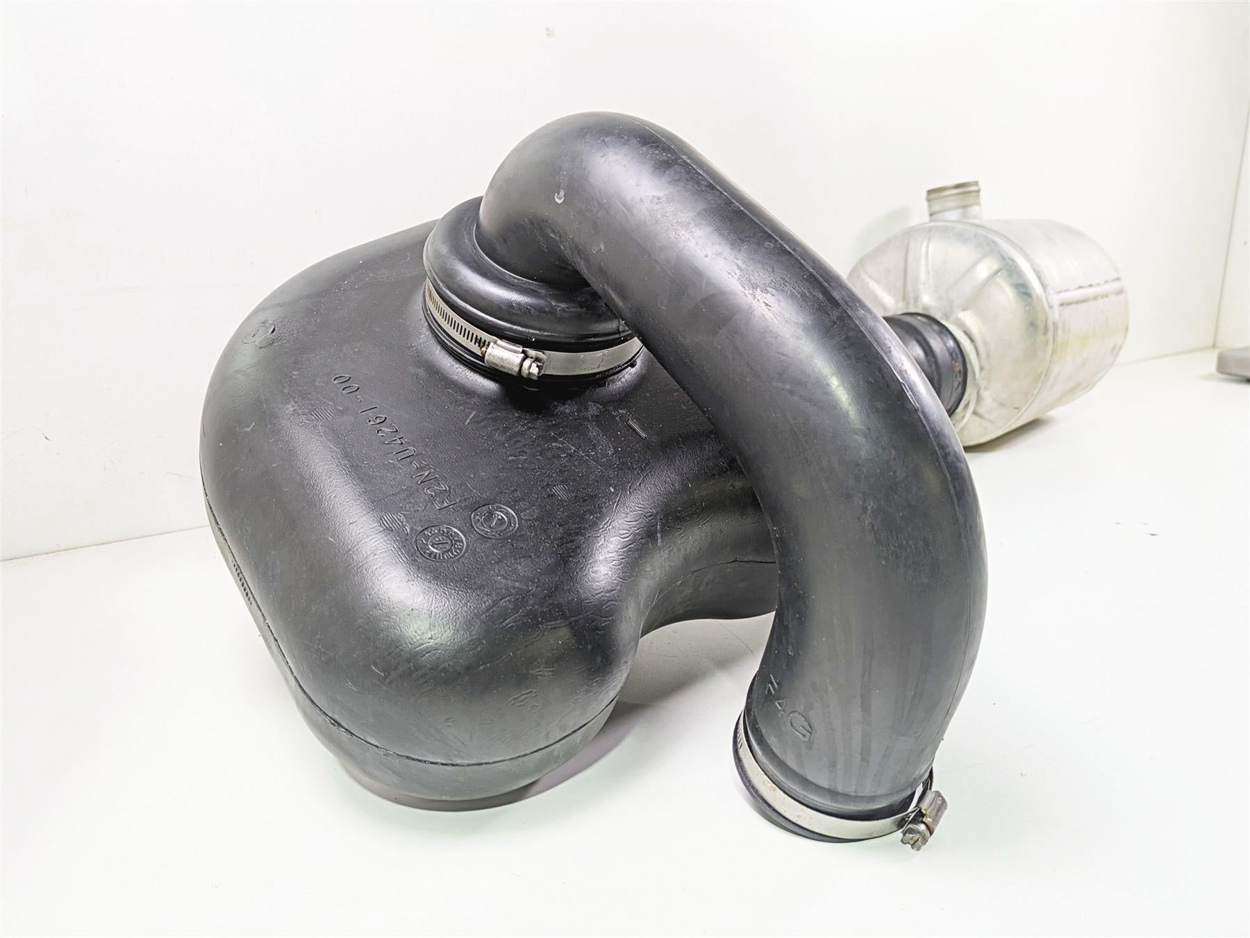2019 Yamaha VX Cruiser HO 1800 Exhaust Muffler Water Tank Set F1W-U7550-02-00 {{ shop.shopifyCountryName }} - Mototech271