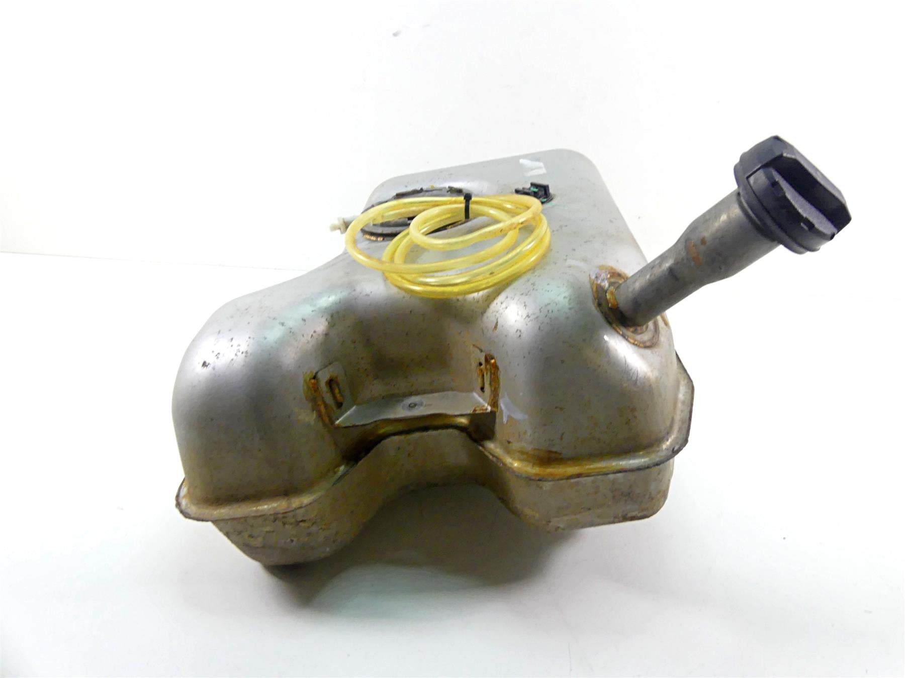 2018 Can Am Commander 1000R XT Metal Fuel Gas Petrol Tank Reservoir 709000753 {{ shop.shopifyCountryName }} - Mototech271