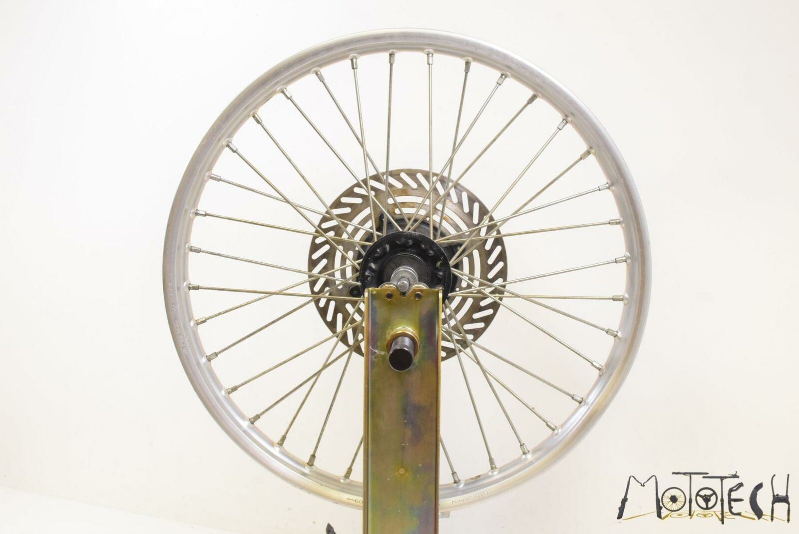 1989 Honda CR250R CR250 R Front Wheel Rim 21x1.6 DENTED 446A5-KZ4-000 {{ shop.shopifyCountryName }} - Mototech271