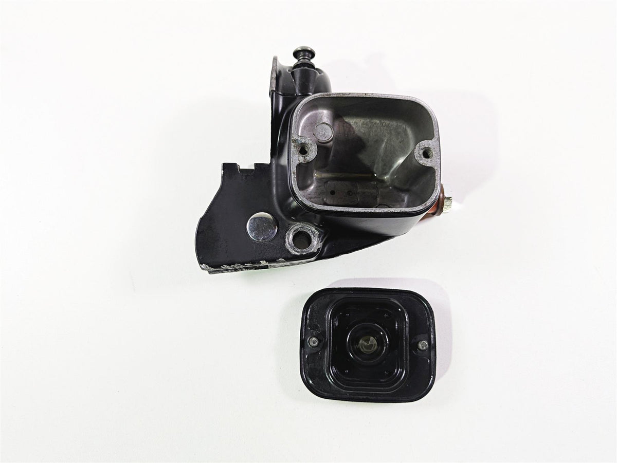 2004 Harley Softail FXSTDI Deuce Front Brake Master Cylinder 9/16 45019-96F {{ shop.shopifyCountryName }} - Mototech271