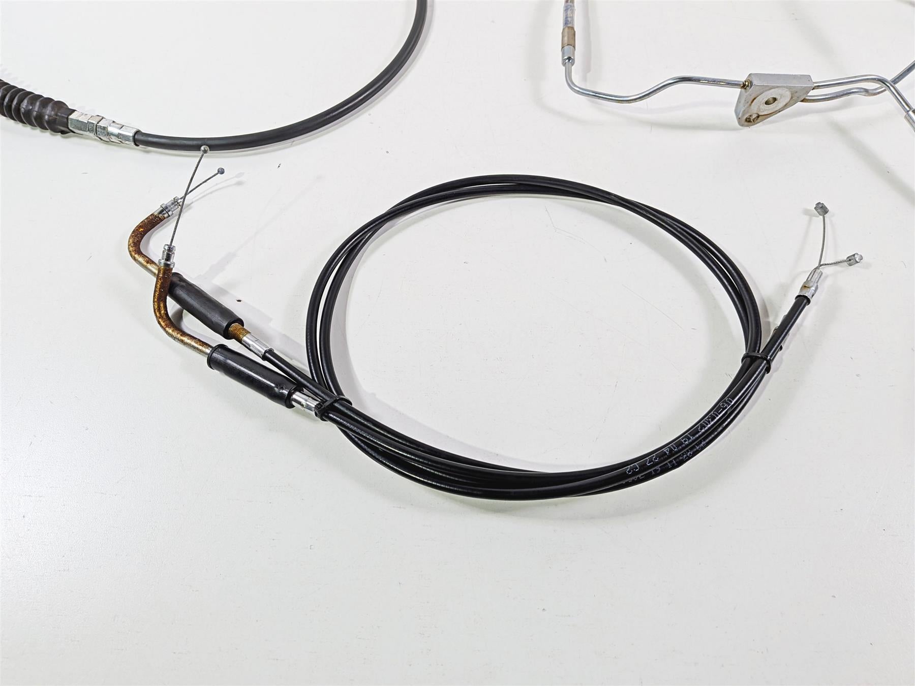 2011 Harley FXDF Dyna Fat Bob 13'' Handle Bar Extended Cable Kit {{ shop.shopifyCountryName }} - Mototech271