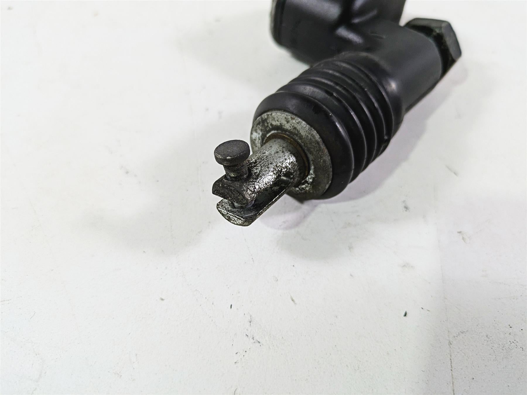 2008 Harley FLSTSB Cross Bones Rear Brake Master Cylinder - Read 41767-05E {{ shop.shopifyCountryName }} - Mototech271
