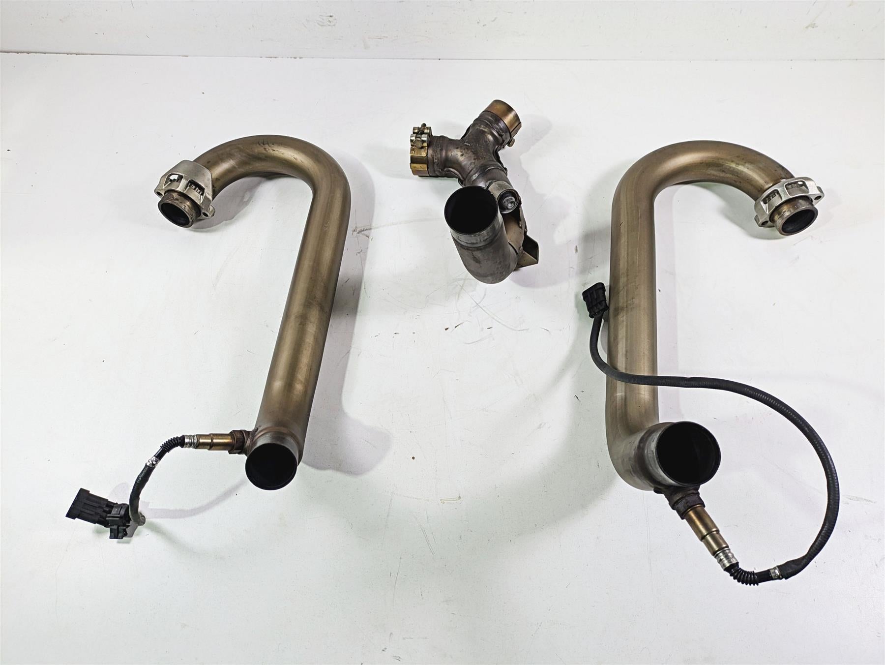 2016 Moto Guzzi Stelvio 1200 8V NTX Exhaust Header & Midpipe Set 897622 897623 {{ shop.shopifyCountryName }} - Mototech271