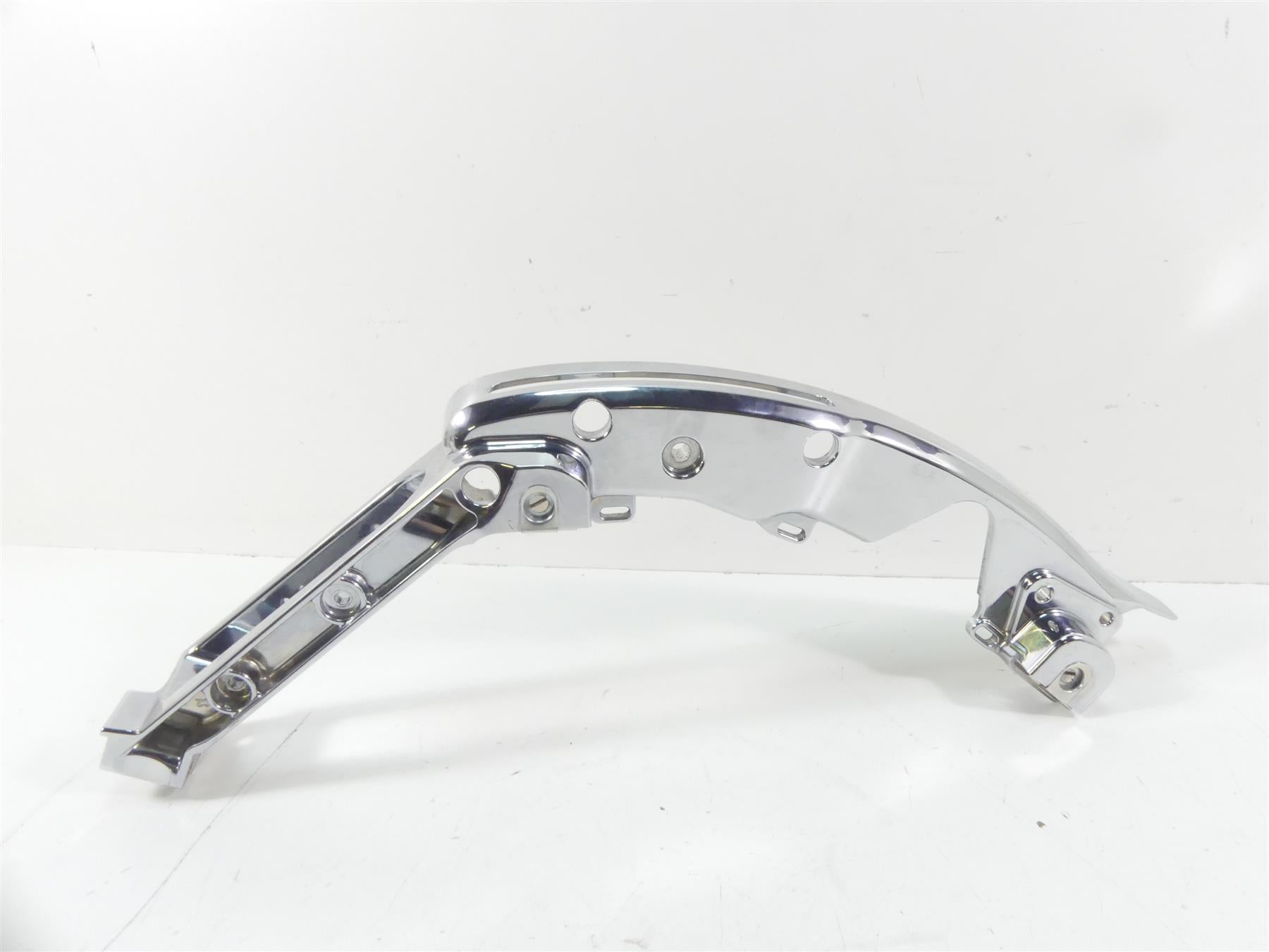 2014 Harley Touring FLHX Street Glide Right Rear Saddlebag Support 90200502 {{ shop.shopifyCountryName }} - Mototech271
