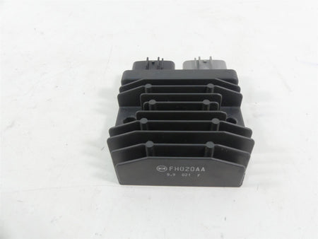 2020 Ducati Panigale V2 Rectifier Voltage Regulator 54040301B FH020AA {{ shop.shopifyCountryName }} - Mototech271