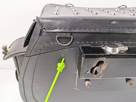 2002 Indian Spirit Deluxe Studded Leather Saddlebag & Mount & Keys Set READ {{ shop.shopifyCountryName }} - Mototech271