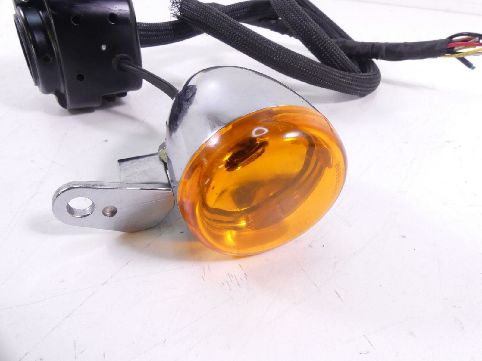 2009 Harley FXDF Dyna Fat Bob Left Control Switch & Blinker 71682-06A {{ shop.shopifyCountryName }} - Mototech271