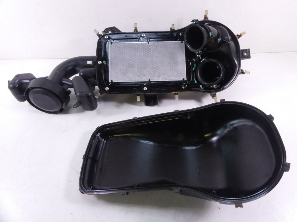 2019 Honda Talon SXS1000 S2R Air Box Cleaner Breather Filter 17230-HL6-A00 {{ shop.shopifyCountryName }} - Mototech271