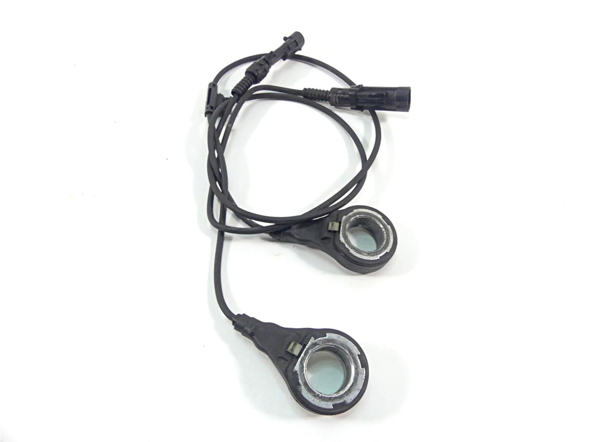 2014 Harley VRSCF Muscle V-Rod Abs Wheel Speed Sensor Set 40652-08 40648-08 {{ shop.shopifyCountryName }} - Mototech271