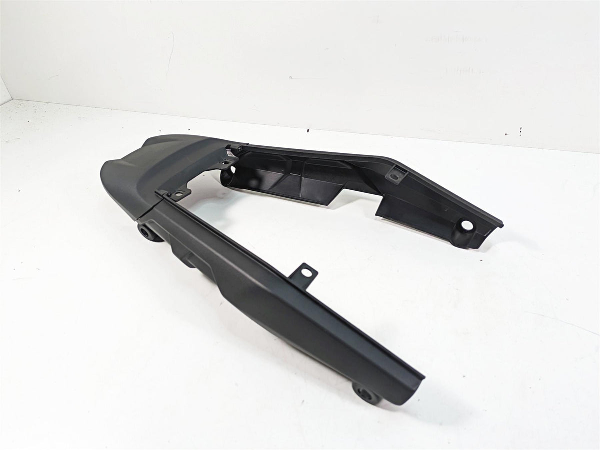 2020 Moto Guzzi V85 TT Adventure Rear Tail Side Cover Fairing Set -Read 2B005352 {{ shop.shopifyCountryName }} - Mototech271