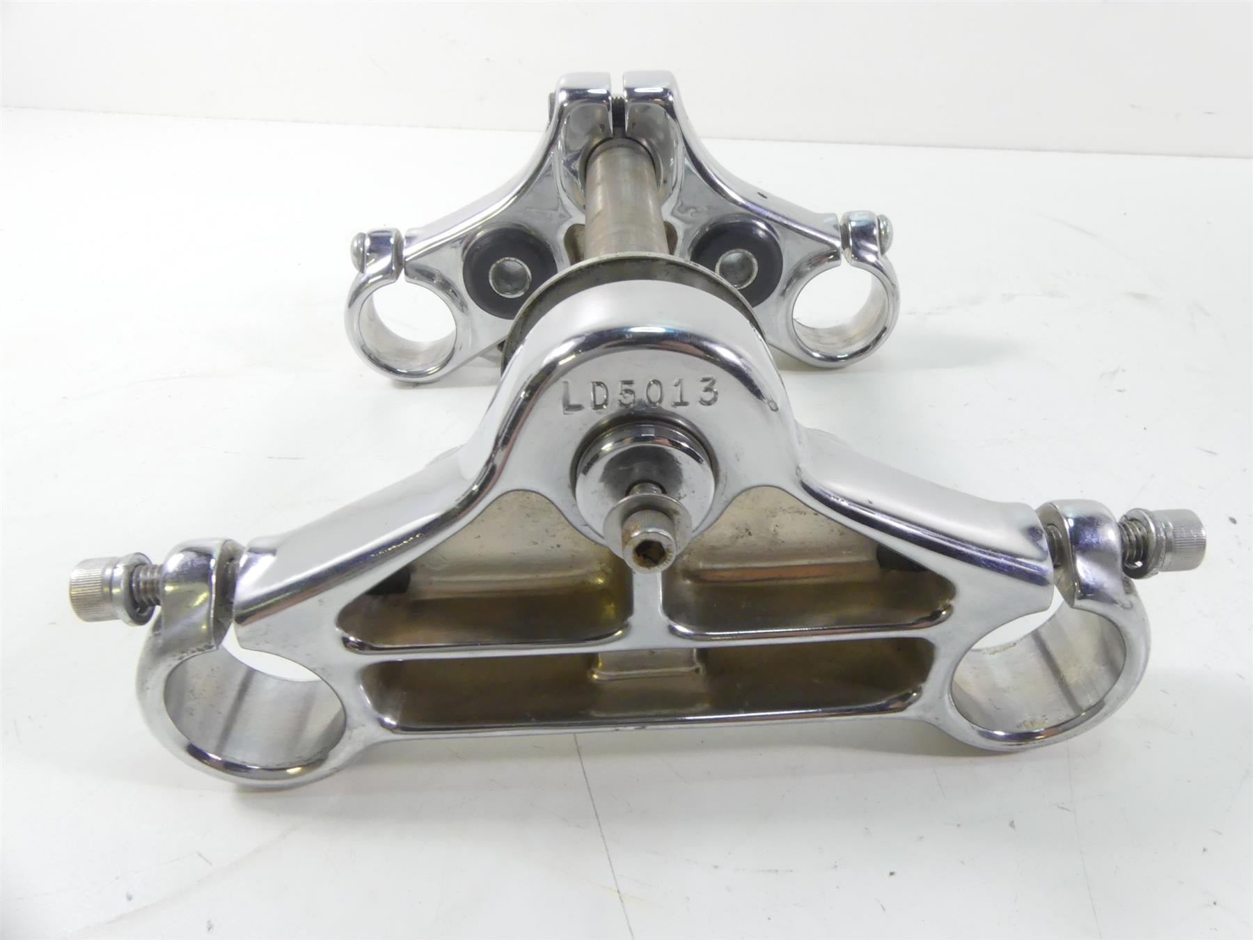1997 Harley Dyna FXDS Super Glide Conv Upper & Lower Triple Tree Set 45598-90B {{ shop.shopifyCountryName }} - Mototech271