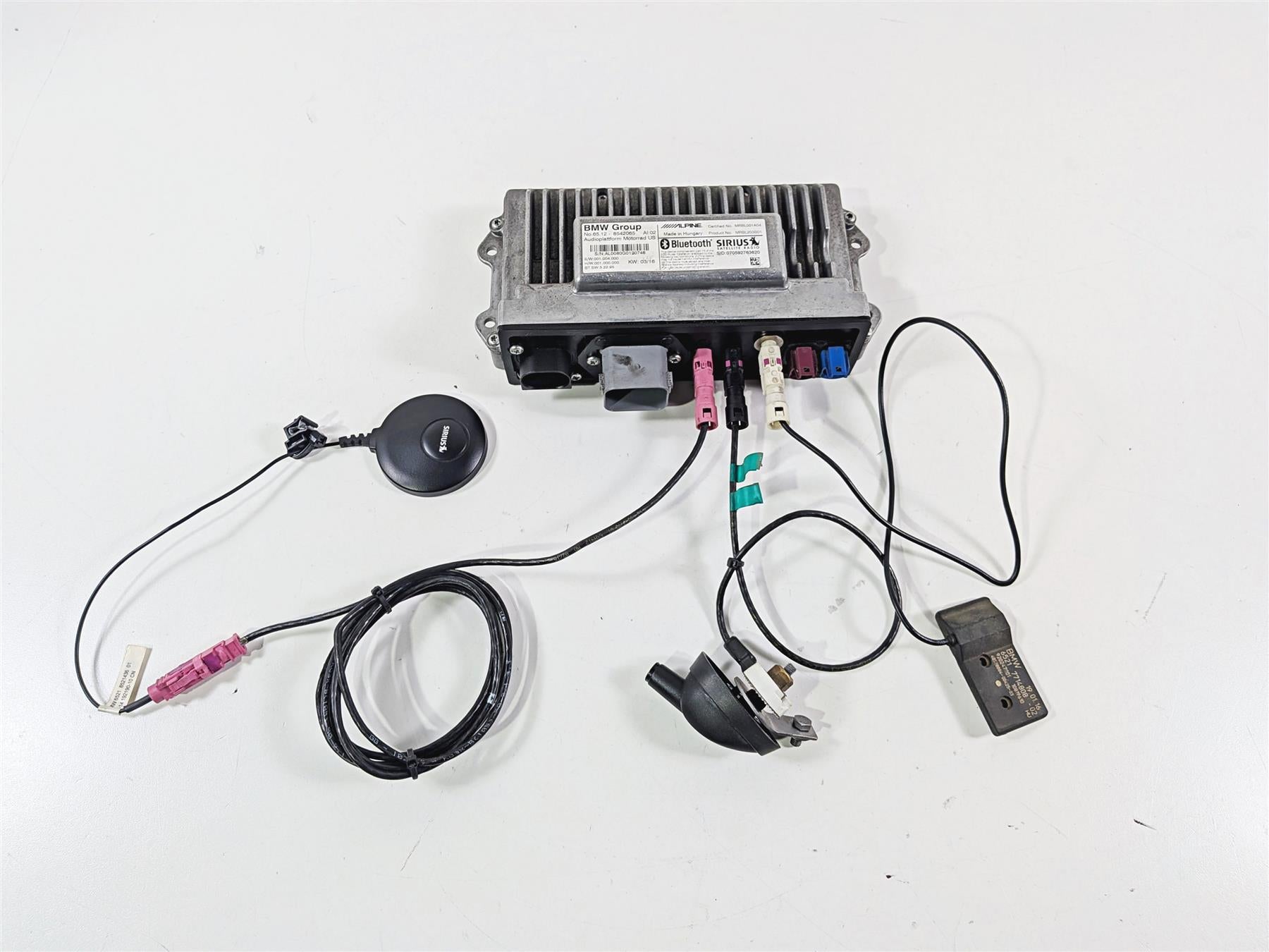2016 BMW R1200RT RT RTW K52 Alpine Bluetooth Sirius Radio & Antennas 65128542065 {{ shop.shopifyCountryName }} - Mototech271