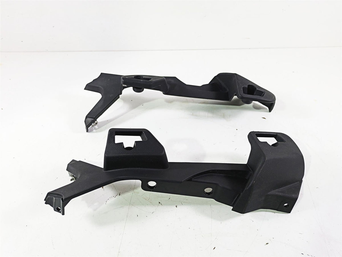 2016 Moto Guzzi Stelvio 1200 8V NTX Saddlebag Mounts Set 886207 886208 {{ shop.shopifyCountryName }} - Mototech271