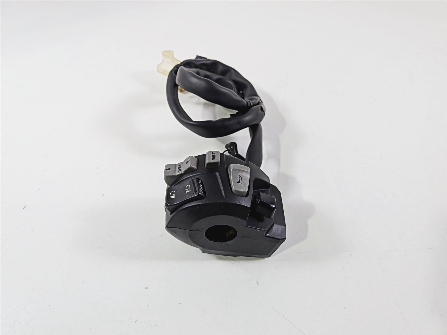 2017 Honda CRF1000 Africa Twin Left Hand Control Switch Set Light 35200-MJP-G82-Mototech271