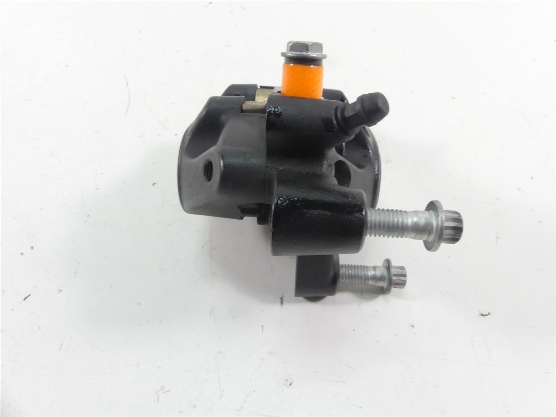2021 Harley Softail FLSB Sport Glide Front Brake Caliper 41300095 {{ shop.shopifyCountryName }} - Mototech271