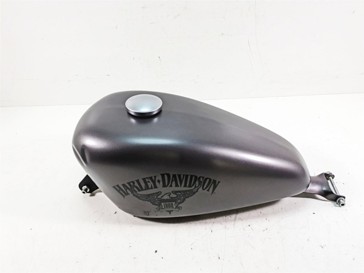 2017 Harley XL883 N Sportster Iron Fuel Gas Petrol Tank - Dent 61405-07 {{ shop.shopifyCountryName }} - Mototech271