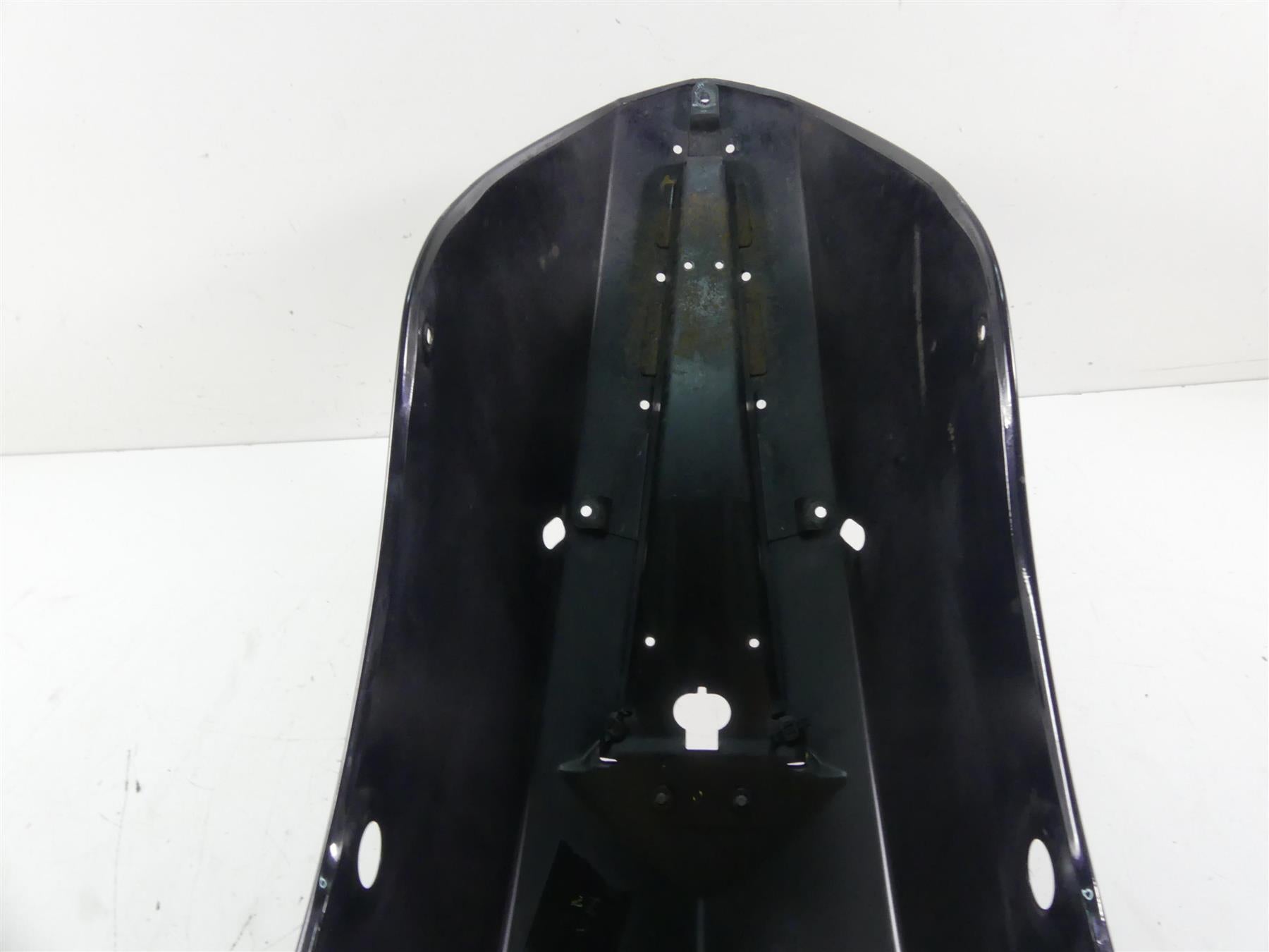 2012 Victory Cross Country Rear Fender Tire Hugger Mud Guard - Read 1016644 {{ shop.shopifyCountryName }} - Mototech271