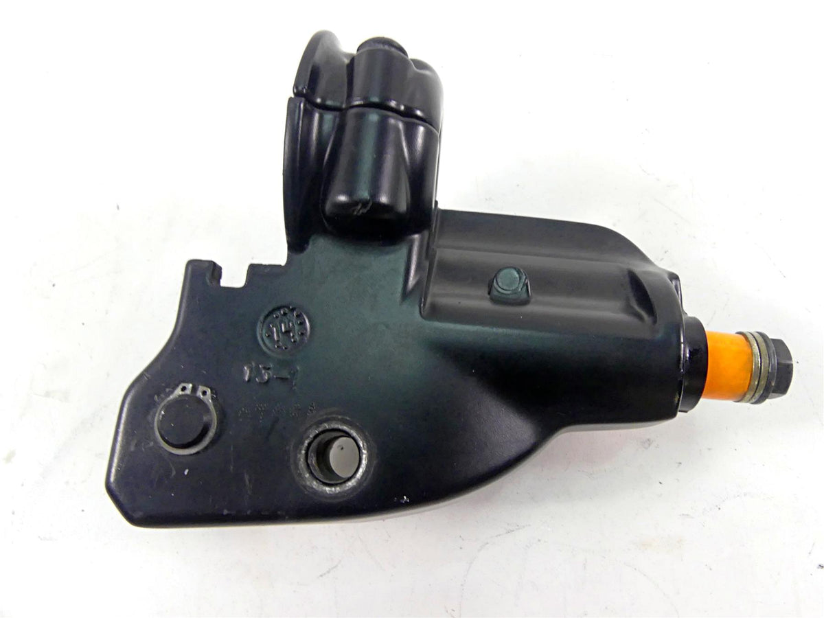 2015 Harley VRSCF Muscle V-Rod Clutch Master Cylinder 11/16" 38744-09B {{ shop.shopifyCountryName }} - Mototech271