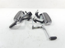 Load image into Gallery viewer, 2011 Harley Touring FLTRU Road Glide Floorboard Shifter Brake Pedal Set 47365-09 | Mototech271

