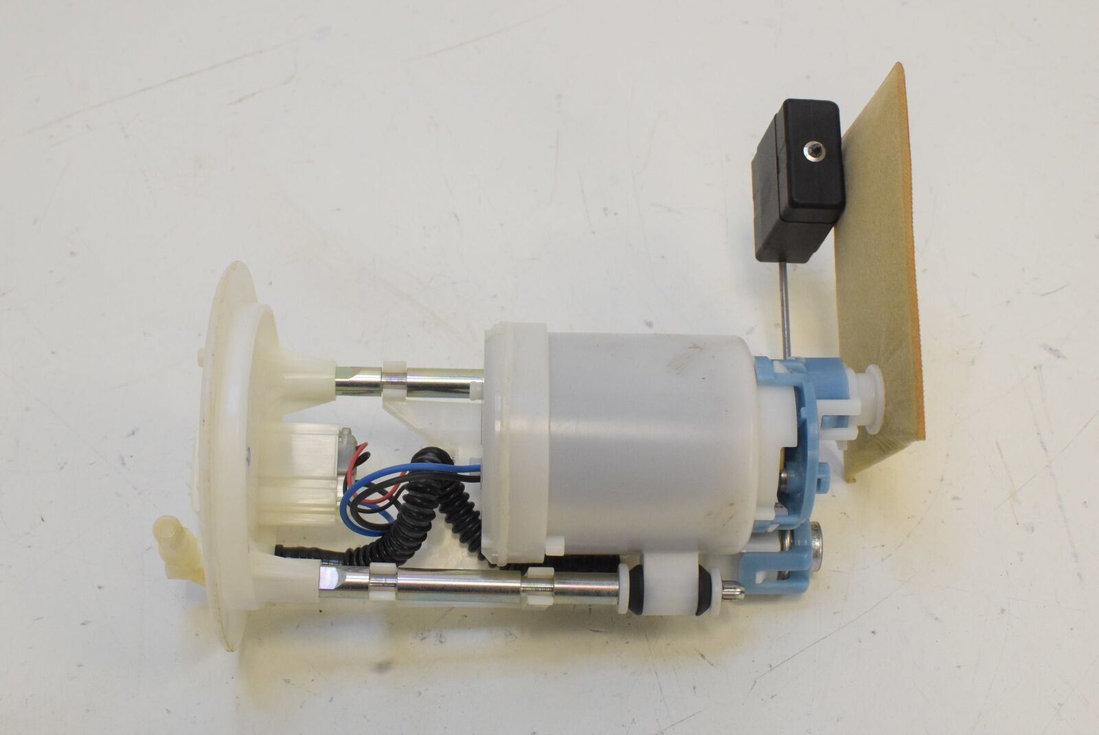 2016 Yamaha YXZ1000 R EPS Fuel Gas Petrol Pump -Tested B16-13907 B16-13907-02-00 {{ shop.shopifyCountryName }} - Mototech271