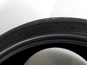 Used Rear Motorcycle Tire Avon Cobra 300/35VR18 4120216 | Mototech271