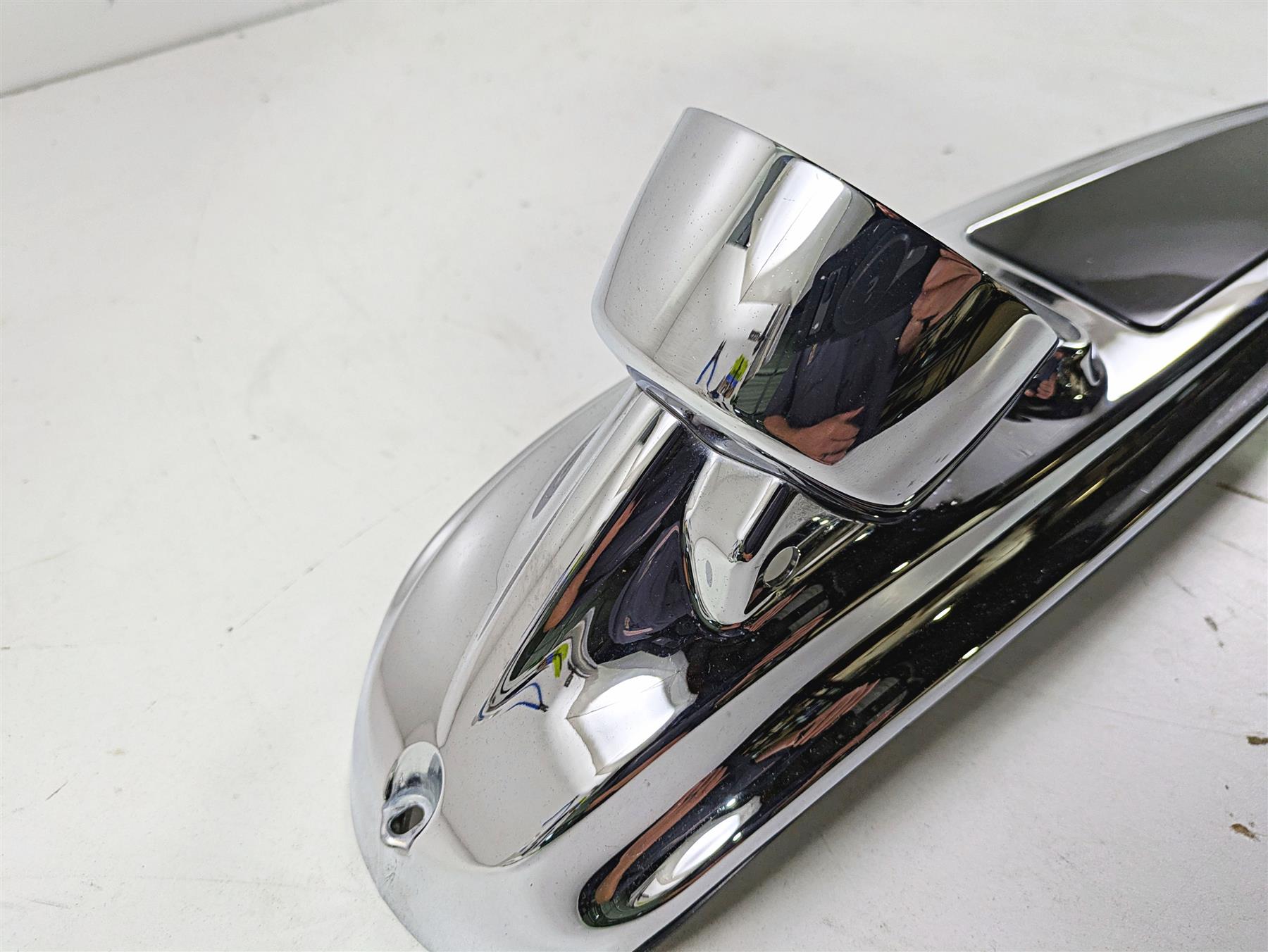 2009 Harley FXCWC Softail Rocker Fuel Tank Dash Panel Console 71574-08 71944-08 {{ shop.shopifyCountryName }} - Mototech271