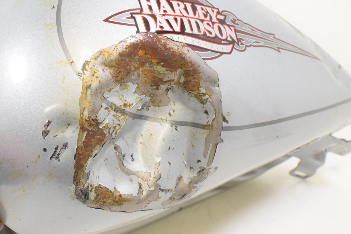 2012 Harley Touring FLHTC Electra Glide DENTED Fuel Gas Petrol Tank 61360-10BJN {{ shop.shopifyCountryName }} - Mototech271