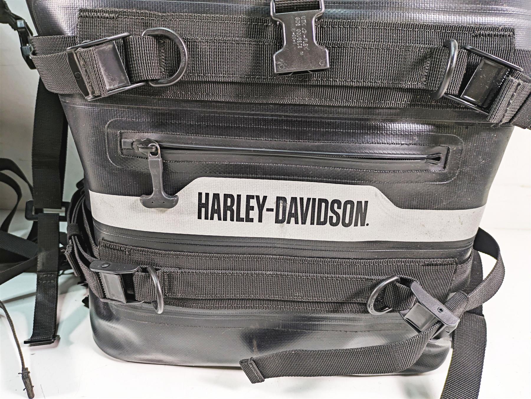 2022 Harley RA1250 S Pan America Adventure Soft Saddlebags Set 90202107 {{ shop.shopifyCountryName }} - Mototech271