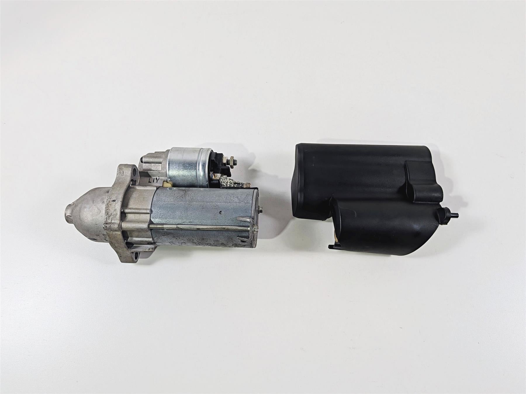 2023 BMW R nineT Scrambler K23 Engine Starter Motor & Cover 12417712231 {{ shop.shopifyCountryName }} - Mototech271
