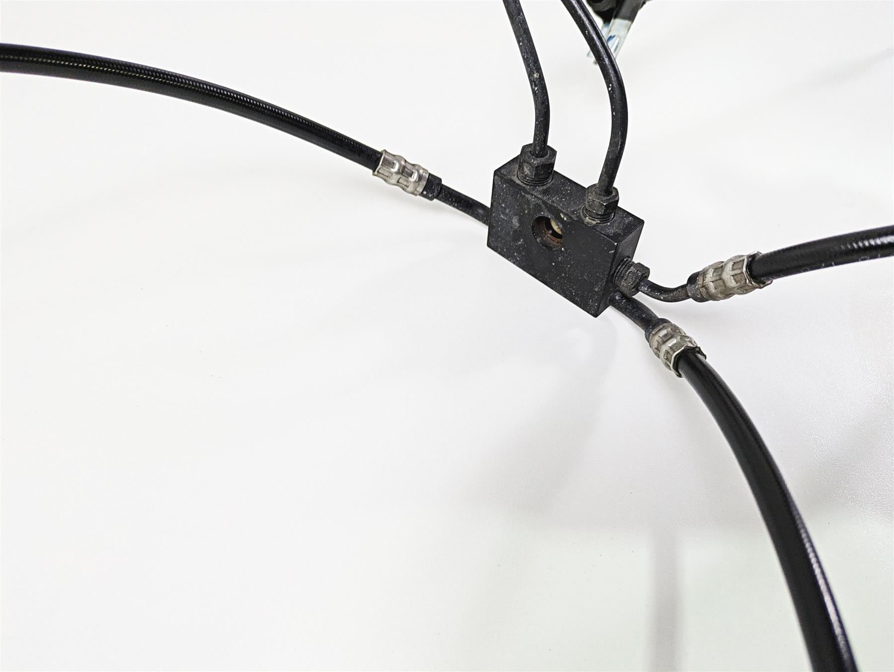 2019 Harley Softail FXDR 114 Front Abs Brake Line Set 41800689 41800675 {{ shop.shopifyCountryName }} - Mototech271