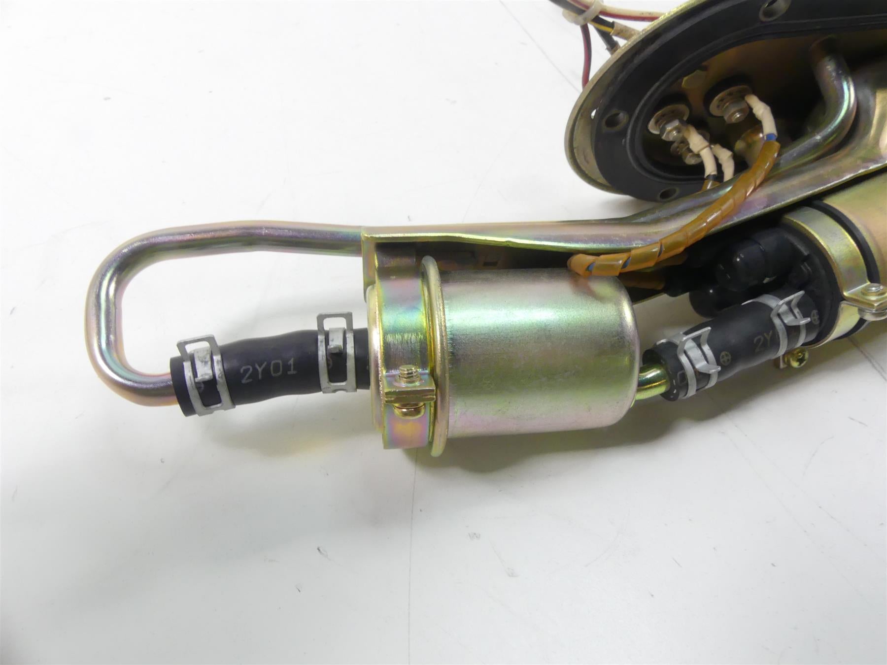 2004 Kawasaki VN1600 Meanstreak Fuel Gas Petrol Pump 12K -Tested 49040-1074 {{ shop.shopifyCountryName }} - Mototech271