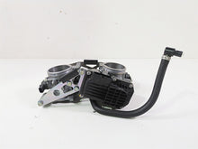 Load image into Gallery viewer, 2017 KTM 1290 Super Duke GT Throttle Body Fuel Injectors Keihin 61341001000
