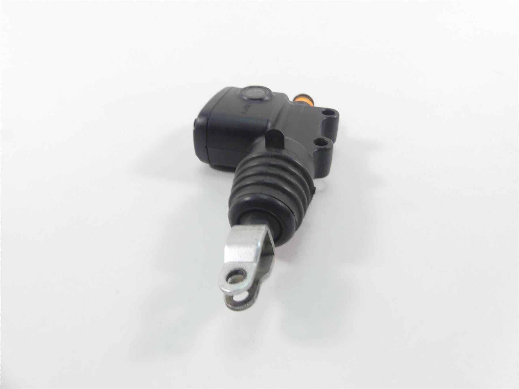 2018 Harley FXBRS Softail Breakout Rear Brake Master Cylinder 41700460 {{ shop.shopifyCountryName }} - Mototech271