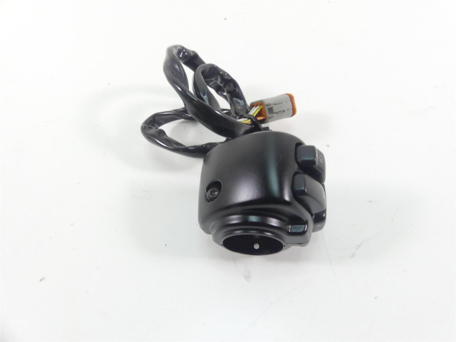 2006 Harley VRSCD Night Rod Left Hand Lights Blinker Control Switch 71682-06A {{ shop.shopifyCountryName }} - Mototech271