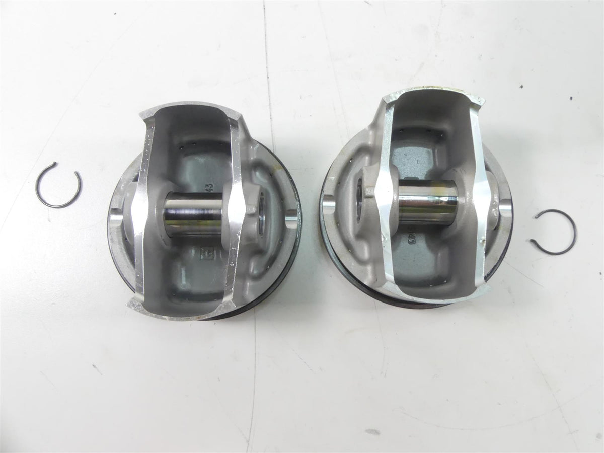 2004 Aprilia RSV1000 R Mille Cylinder Jugs & Piston Set AP0613418 {{ shop.shopifyCountryName }} - Mototech271
