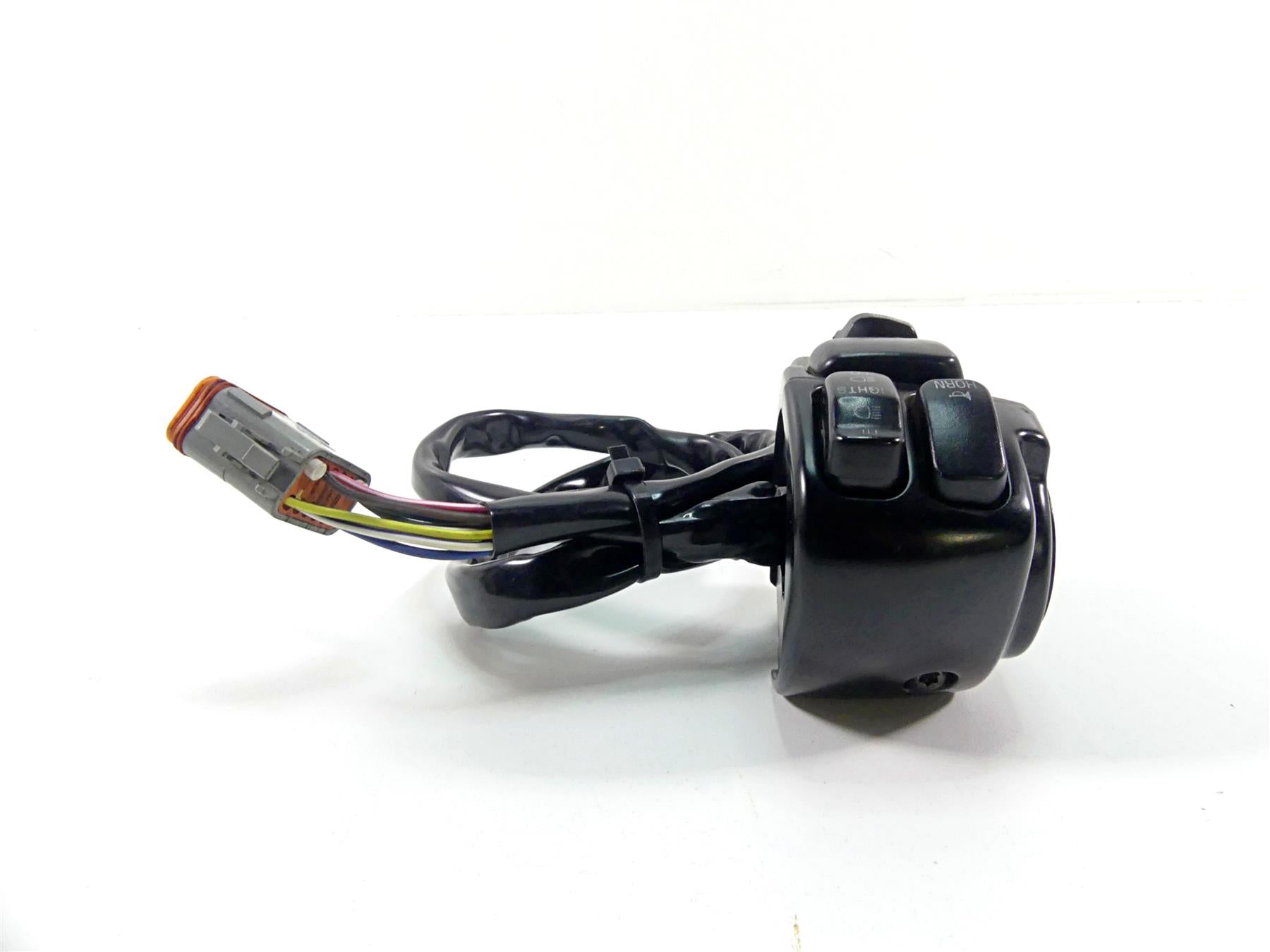 2003 Harley Touring FLHTCI E-Glide 100TH Left Audio Control Switch 71682-06A {{ shop.shopifyCountryName }} - Mototech271