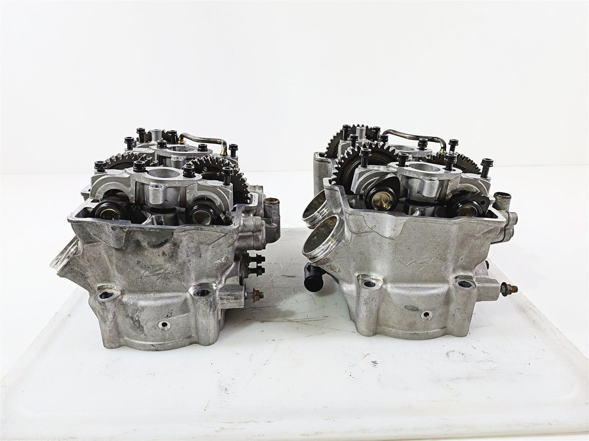 2016 Aprilia RSV 1100 Tuono V4 Factory Cylinder Head & Cam Shaft Set 8986822 {{ shop.shopifyCountryName }} - Mototech271