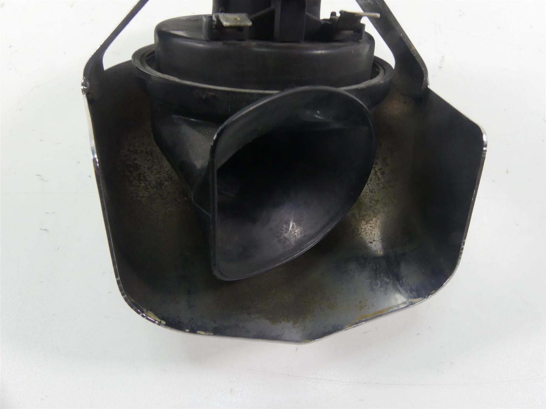 2003 Harley Dyna 100TH FXDL Low Rider Horn & Chrome Cover 61300478A {{ shop.shopifyCountryName }} - Mototech271
