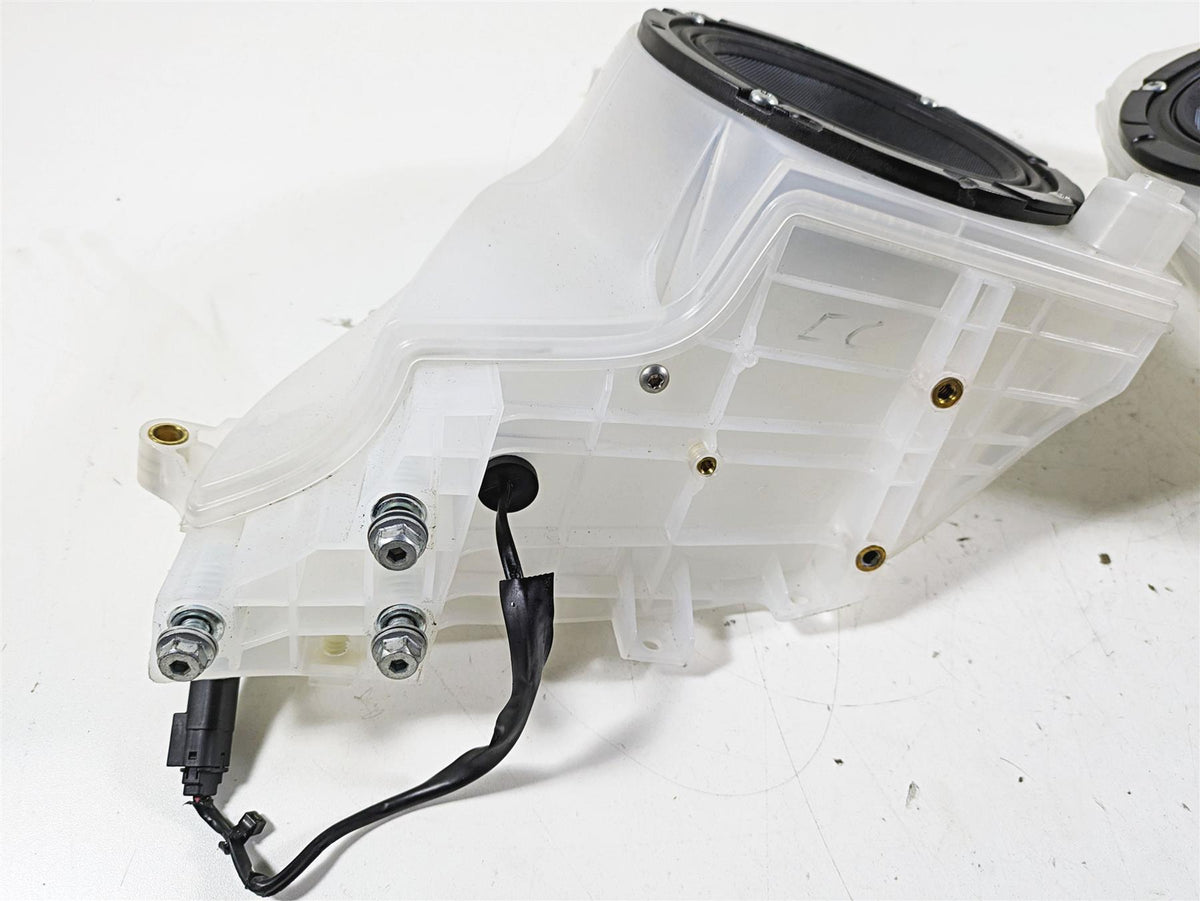 2015 Harley Touring FLHXS Street Glide Front Audio Speaker Set - Read 57000172 {{ shop.shopifyCountryName }} - Mototech271