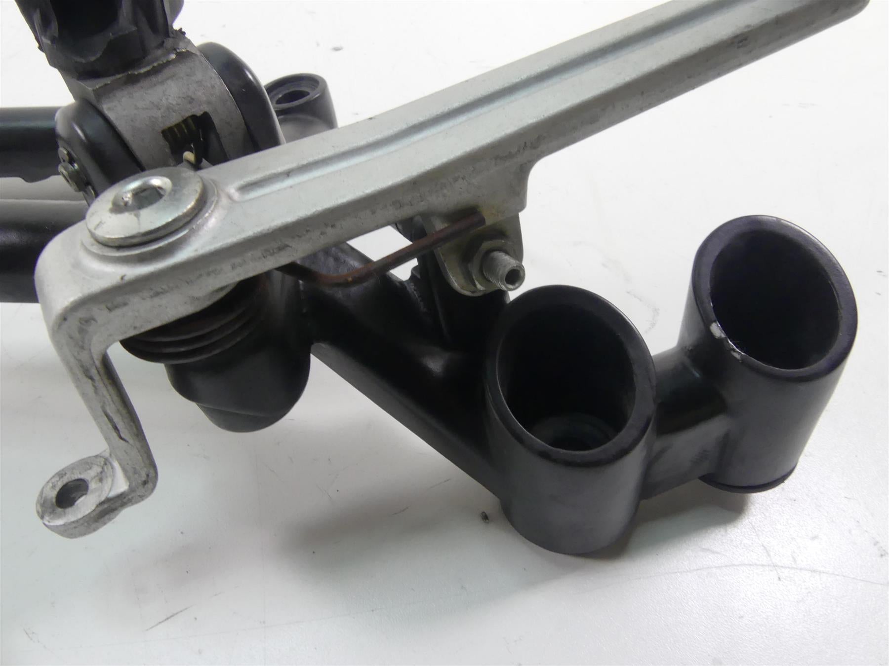 2007 Ducati Sport Classic GT1000 Right Footpeg Rest & Brake Pedal Set 82411201BB {{ shop.shopifyCountryName }} - Mototech271