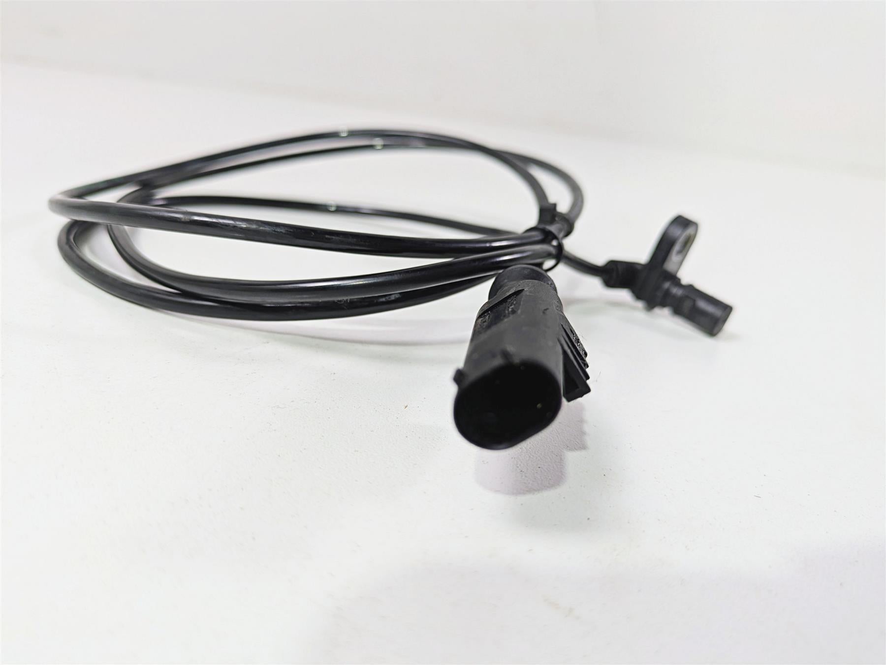 2018 KTM 1290 Super Duke R Rear Abs Brake Wheel Speed Sensor 76042125000 {{ shop.shopifyCountryName }} - Mototech271