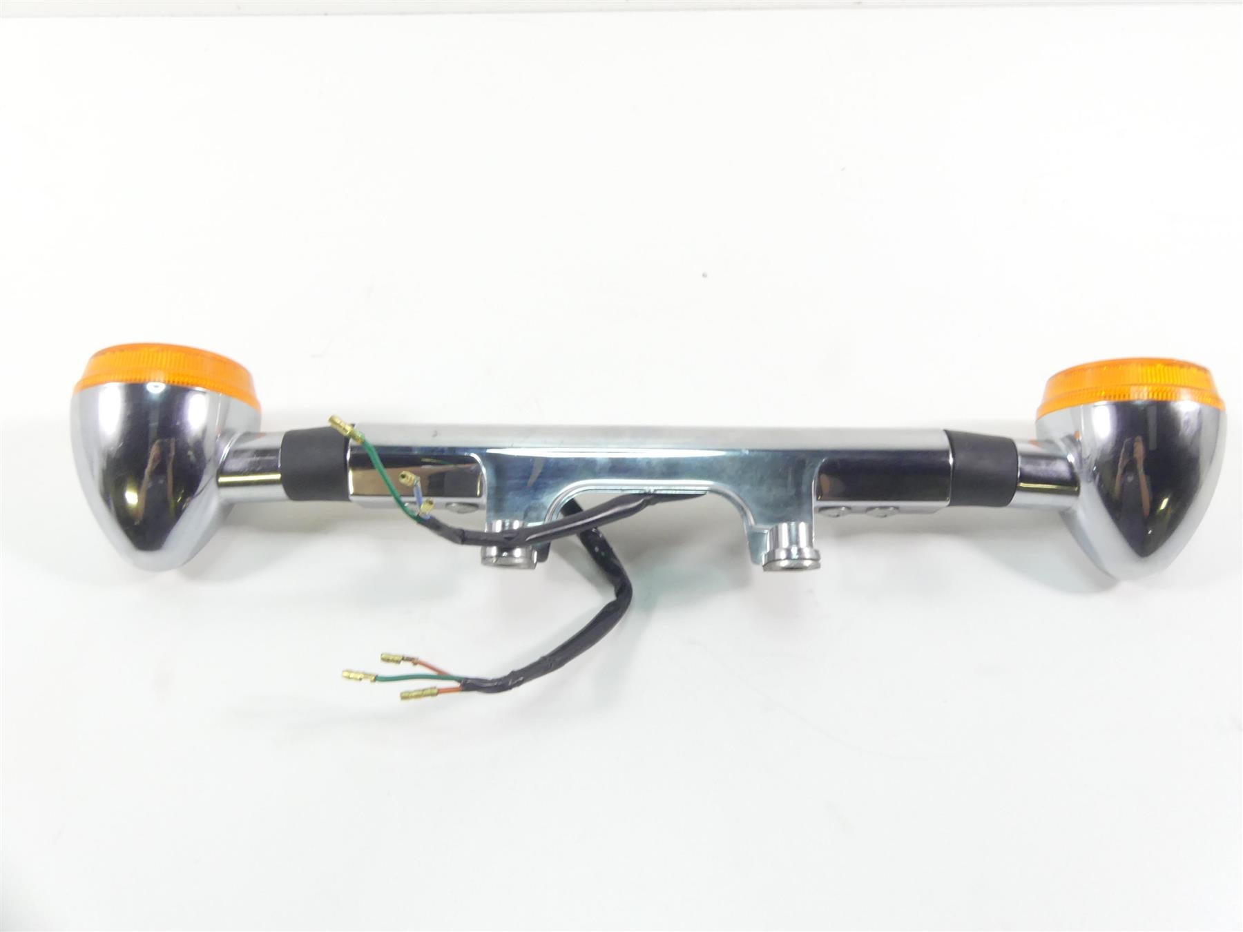 2007 Honda VT1100 C2 Shadow Front Blinker Turn Signal Bar Set 33400-MBA-672 {{ shop.shopifyCountryName }} - Mototech271