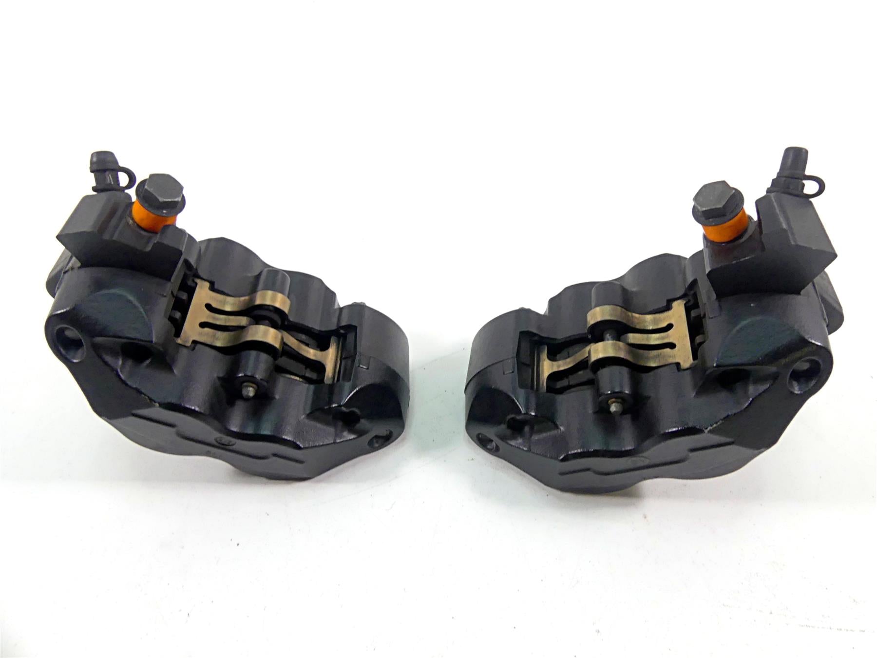 2011 Victory Cross Country Front Brake Caliper Set 1911513 1911512 {{ shop.shopifyCountryName }} - Mototech271
