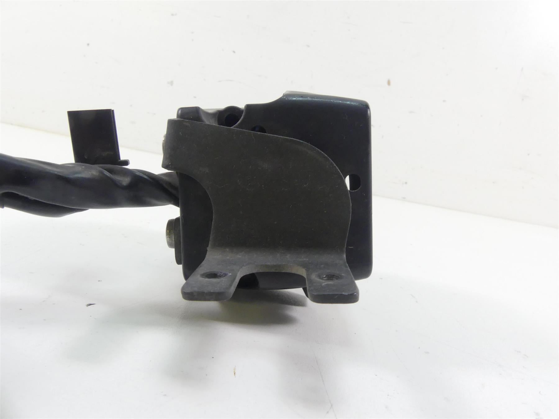 2015 Victory Cross Country Tour Left Hand Turn Signal Control Switch 4012119 {{ shop.shopifyCountryName }} - Mototech271