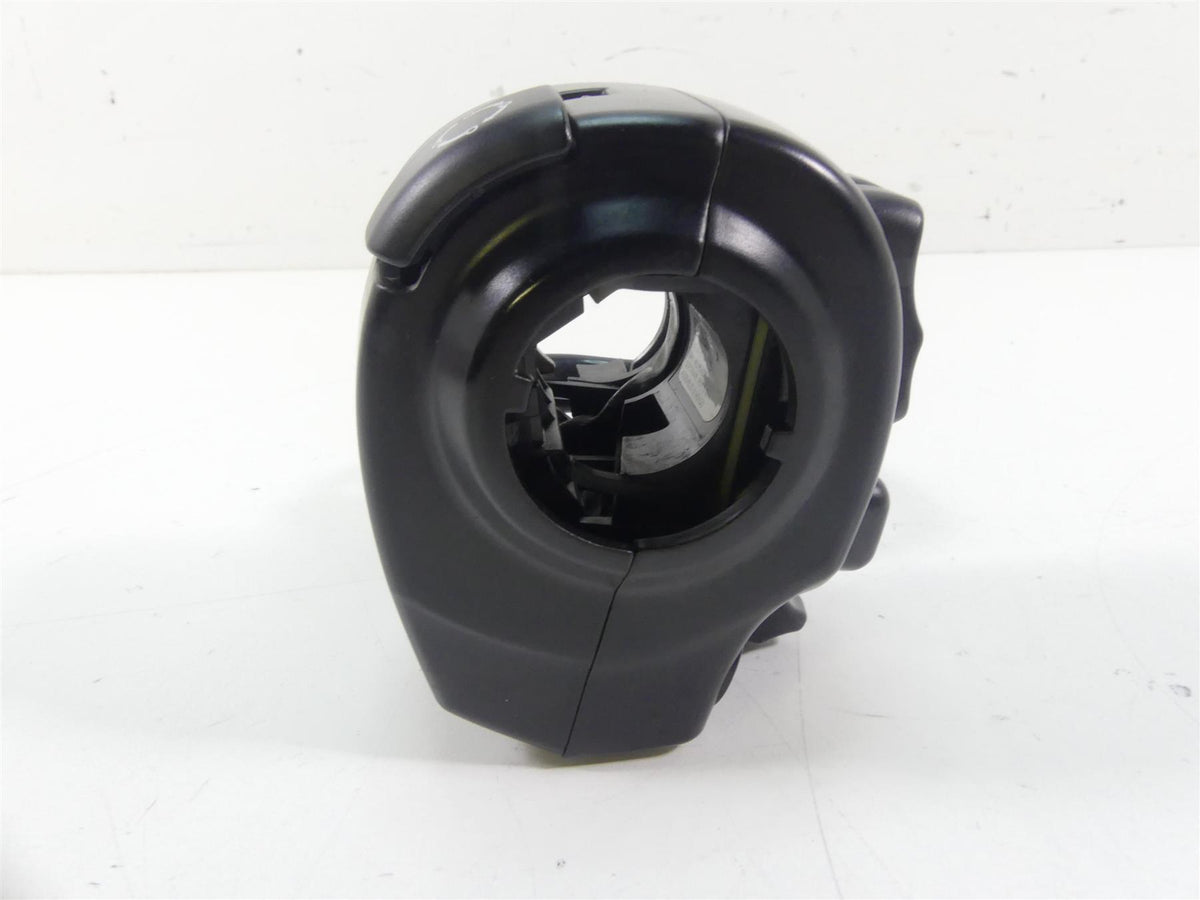 2016 Harley Touring FLHR Road King Left Hand Cruise Control Switch 71500126B {{ shop.shopifyCountryName }} - Mototech271