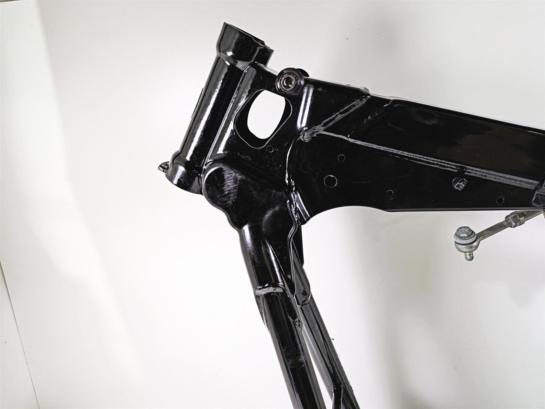 2012 Harley FLD Dyna Switchback Straight Main Frame Chassis With Clear Texas Title 47745-06B {{ shop.shopifyCountryName }} - Mototech271