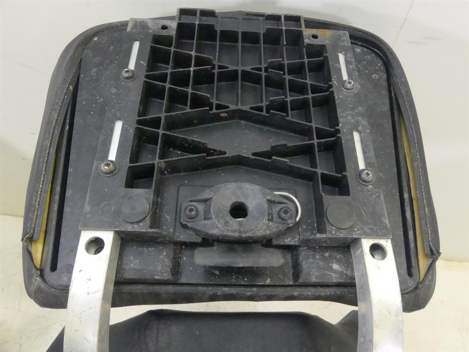 2015 Arctic Wild Cat 700 Sport LTD Driver Passenger Seat Set 5506-215 {{ shop.shopifyCountryName }} - Mototech271