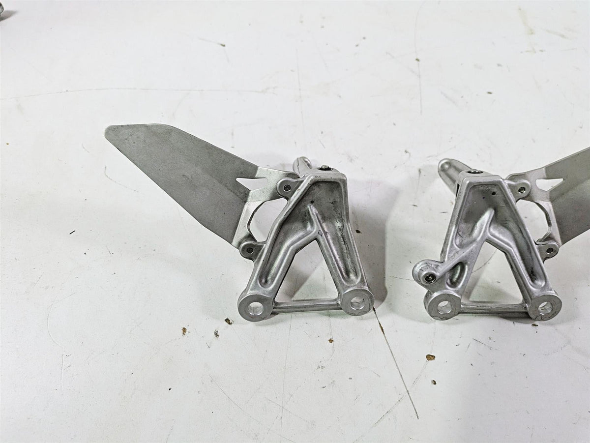 2008 Ducati SBK 1098 S Left Right Rider Footpeg Set 82411231A 82411221A {{ shop.shopifyCountryName }} - Mototech271