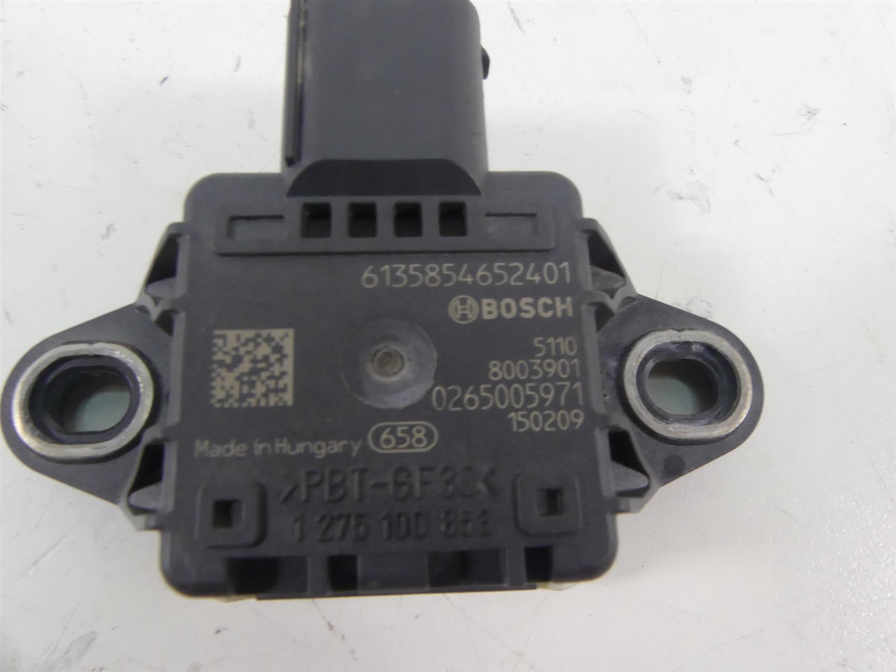 2015 BMW K1600GT K48 Bosch Speed Sensor Box 61358546524 {{ shop.shopifyCountryName }} - Mototech271