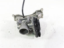 Load image into Gallery viewer, 2020 Triumph Street Scrambler 900 Throttle Body Fuel Injection T1243320
